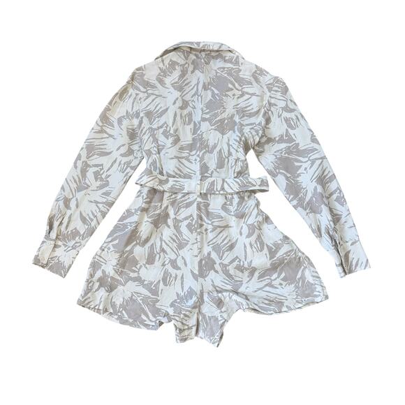 Club Monaco Wrap-Front Long Sleeve Collared Romper - Picture 4 of 13